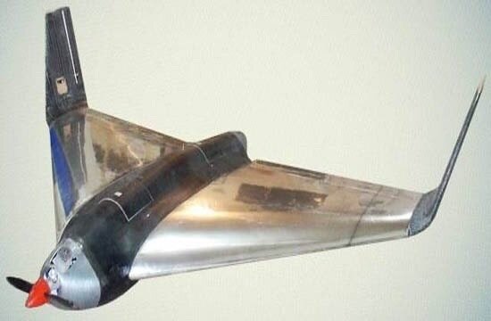 سفره ماهی؛ اولین پهپاد دلتای بومی با قابلیت بمباران هوایی (+عکس)