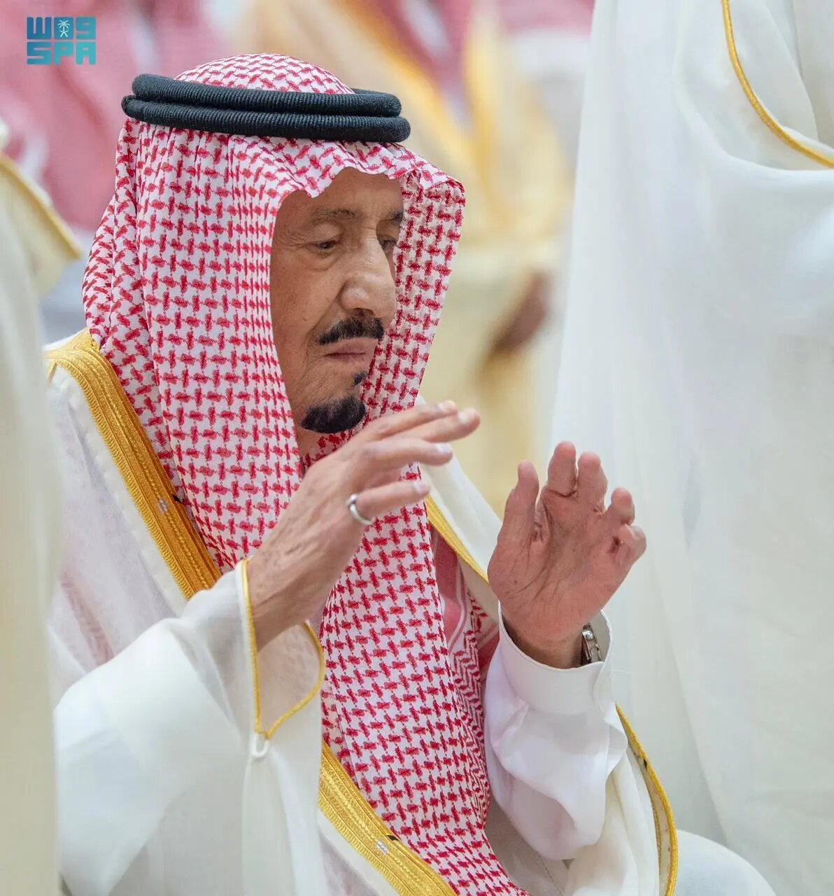 حضور بن سلمان در نماز عیدفطر/عکس