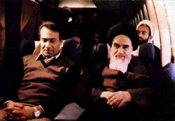 کودتایی علیه امام و اعضای شورای عالی دفاع که عقیم ماند /ارتباط قطبزاده و بیت شریعتمداری چه بود؟