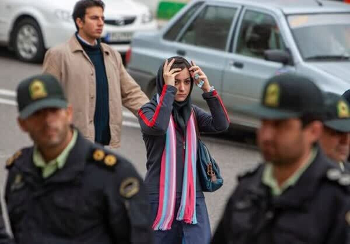 منازعه سیاسی بر سر حجاب/ زنان به خودآگاهی رسیده‌اند/ جنبشی که روی حجاب اجباری متمرکز است حمایت اقشار ضعیف را ندارد