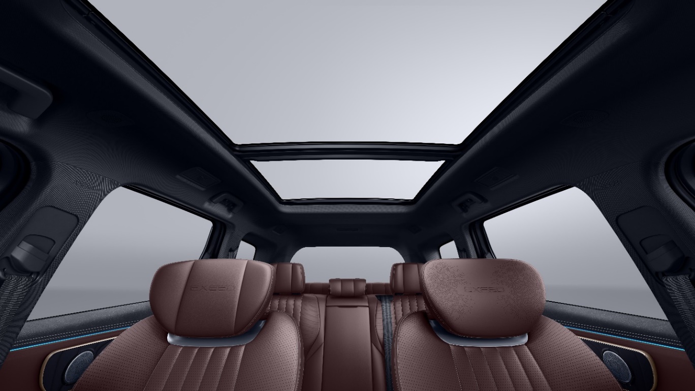 ترکیبی از قدرت، امکانات لوکس و فناوری هوشمند؛ «اکستریم VX» انتخاب برتر برای سفرهای تجاری