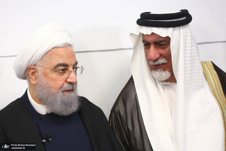 تصاویر | بوسه سیاستمدار معروف بر شانه حسن روحانی؛ مهدی و محسن هاشمی هم بودند 4