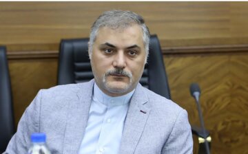 وعده های "رایگان" برای سکانداری "پاستور" وعده های "رایگان" برای سکانداری "پاستور"