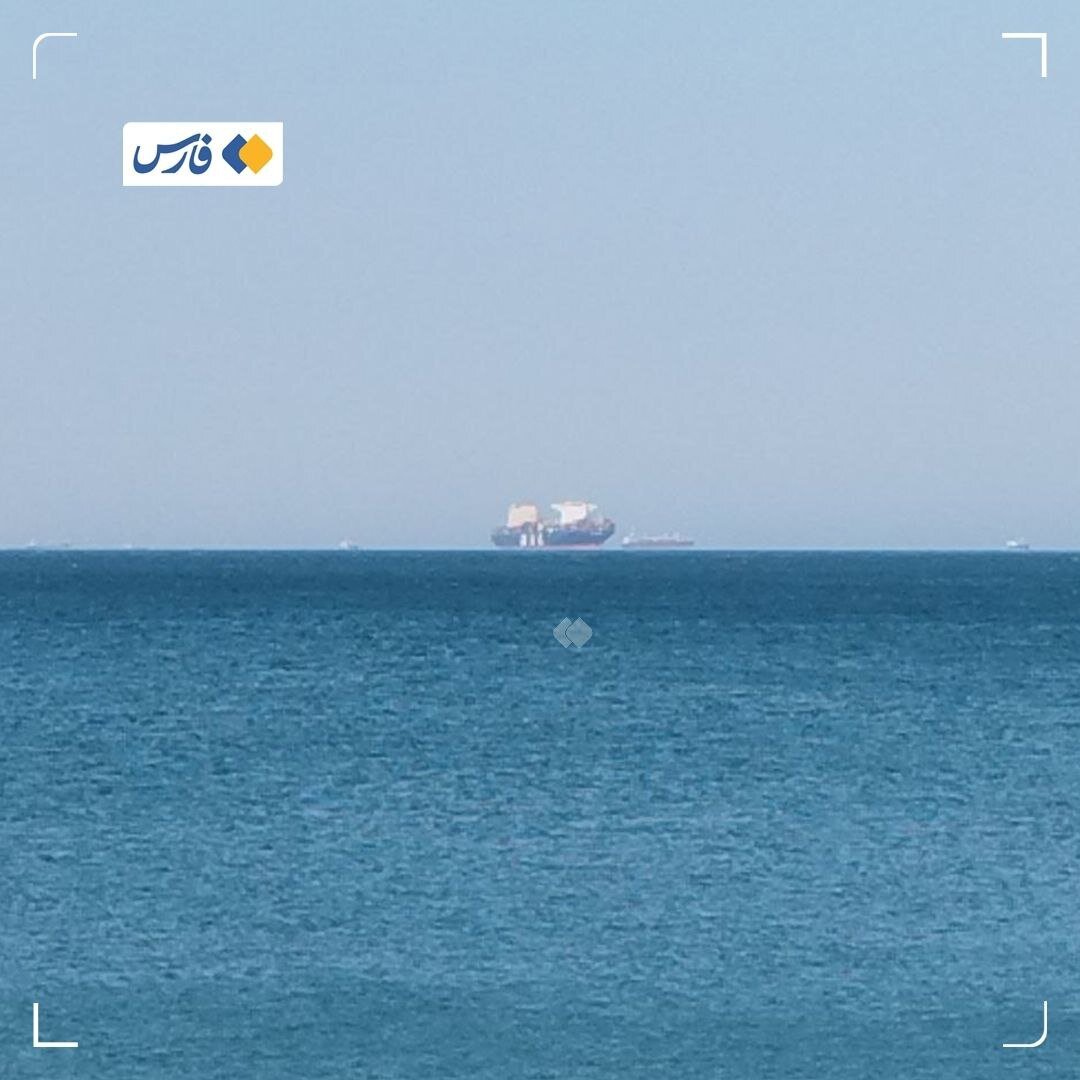 عکس | تصویری از کشتی غولپیکر اسرائیلی در حوالی بندرگاه بندرعباس