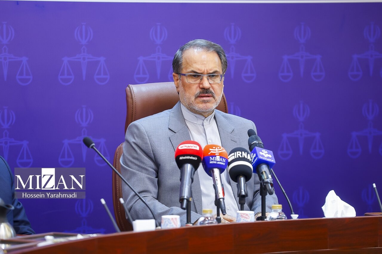 ارسال نامههای هشدار درباره اجرای قانون جوانی جمعیت به دستگاههای اجرایی 2