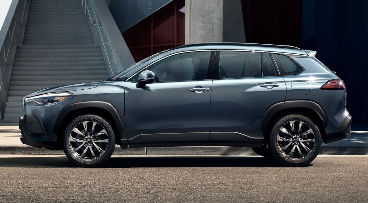 تویوتا تازهنفس گران به بازار خودروی ایران میآید/ عکس