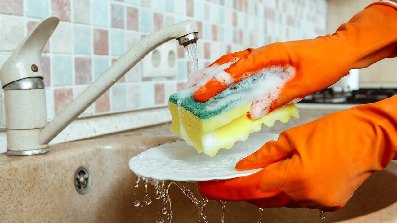 کاربرد حیرتانگیز مایع ظرفشویی در هواپیمای بوئینگ 2 کاربرد حیرتانگیز مایع ظرفشویی در هواپیمای بوئینگ