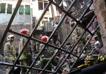 آتش سوزی مرگبار کارگاه ساختمانی در تهران / 6 کارگر جان باختند + جزئیات