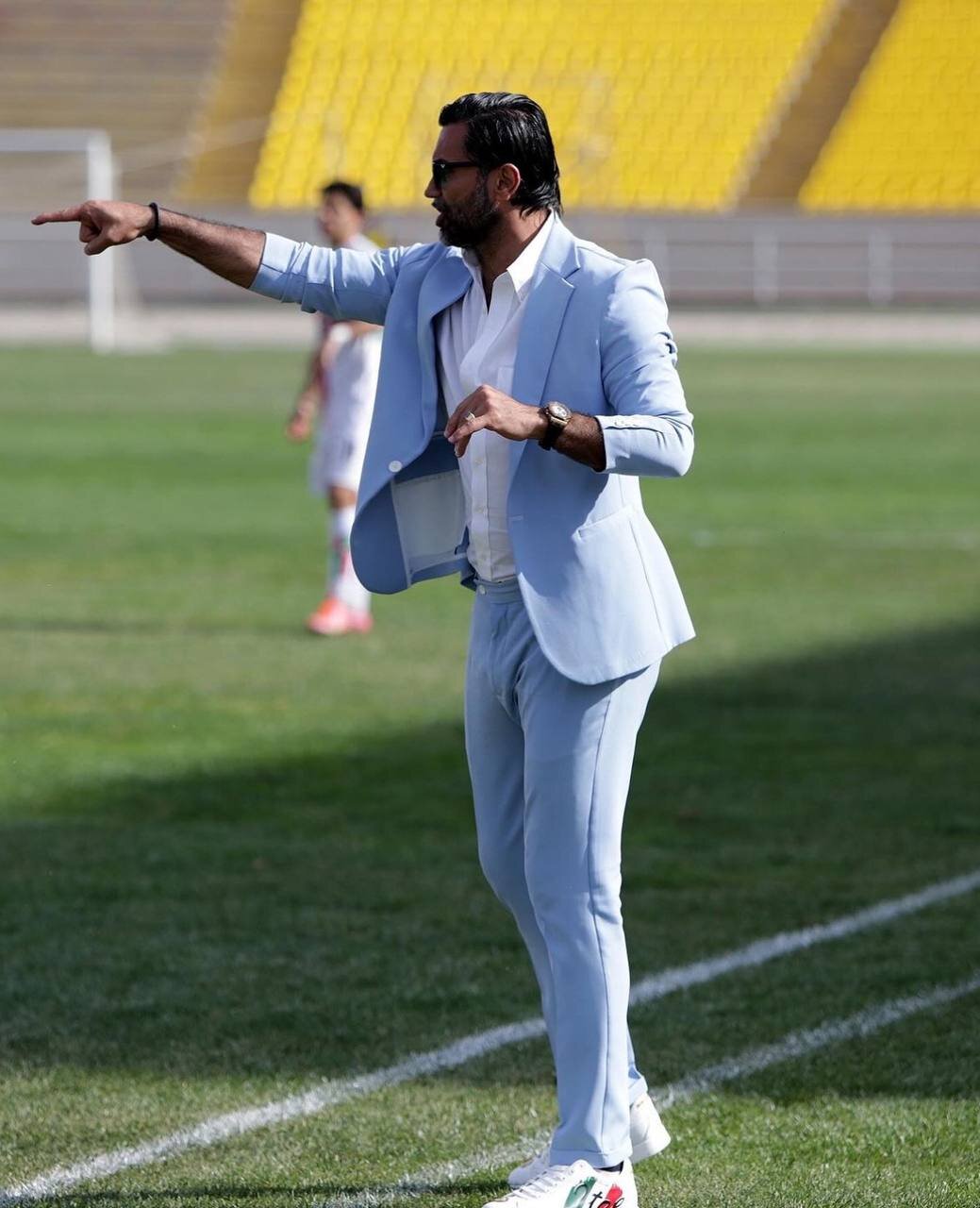 عکس| ژست یاغی استقلالی به سبک مدلهای فشنشو