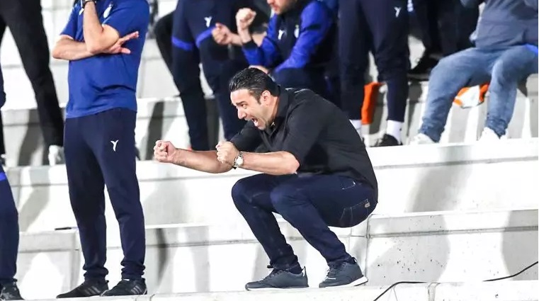 عکس| پرواز نکونام روی سکوها