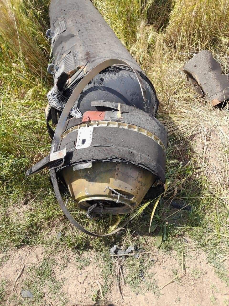 بقایای موشک اسرائیل در مرز ایران و عراق؟!/عکس