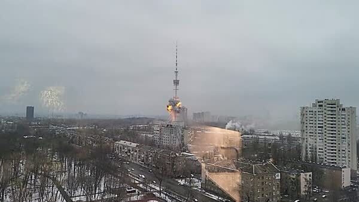 ببینید | حمله هوایی روسیه به برج مخابراتی دومین شهر بزرگ اوکراین