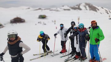 پوست اندازی اسکی؛ نسل جدید مربیان و مدرسان در راه هستند پوست اندازی اسکی؛ نسل جدید مربیان و مدرسان در راه هستند