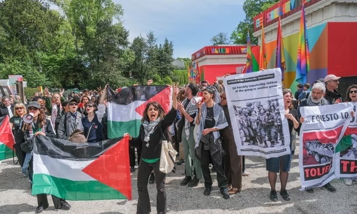 تجمعات اعتراضی با شعار "مرگ در ونیز جایی ندارد" در دوسالانه ونیز / اروپا هم اسرائیل را پس زد 2