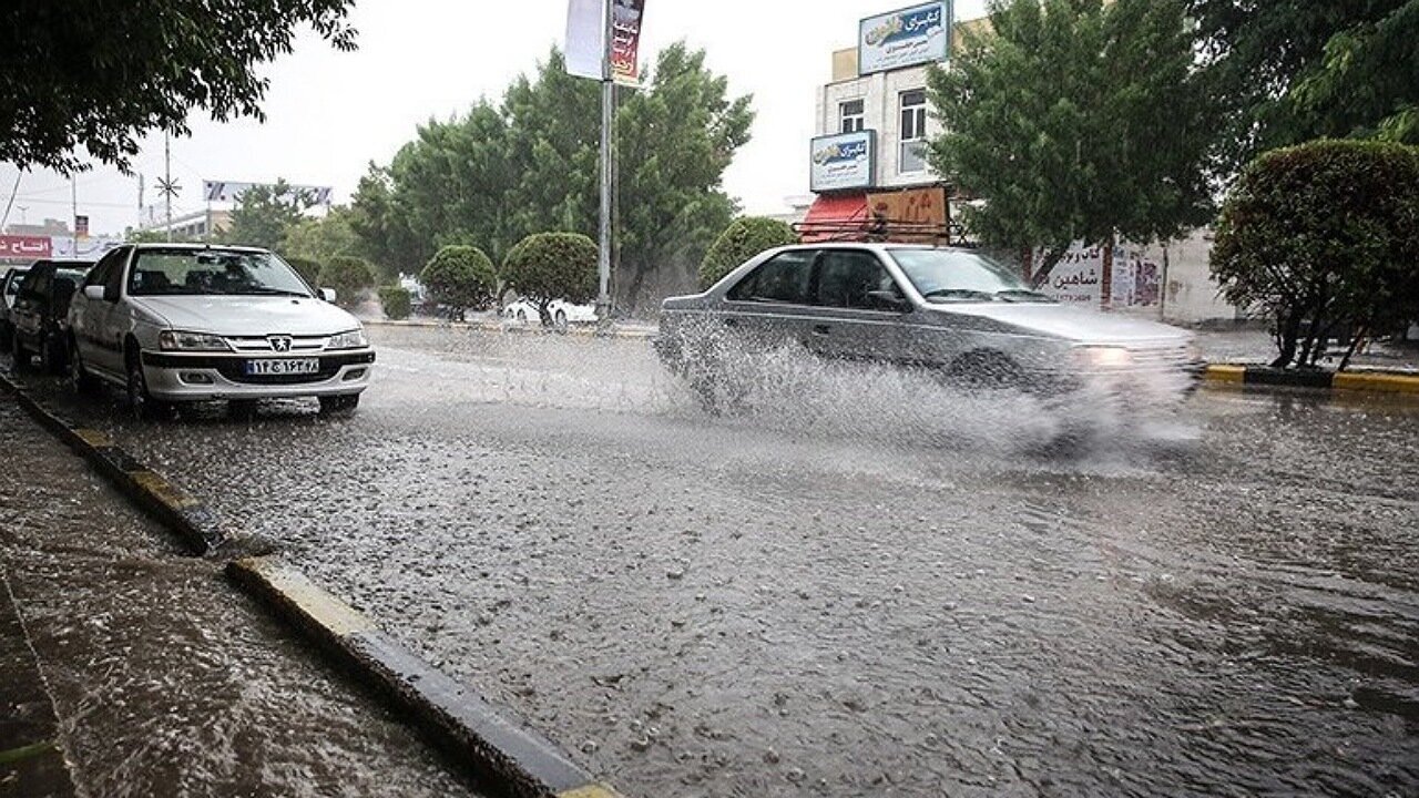 ببینید | تصاویری از وقوع سیل شدید در کرمان؛ بارش شدید باران ادامه دارد