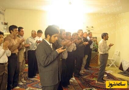 تصاویر | برگزاری نماز جماعت پشت سر محمود احمدی‌نژاد! 2