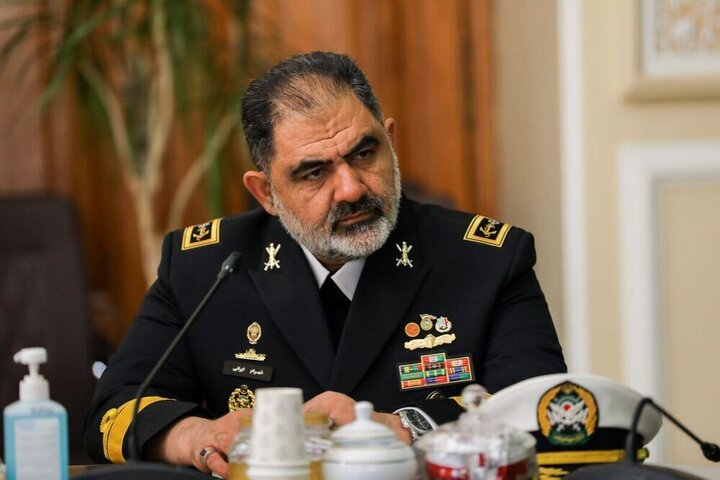 ببینید | خبر مهم فرمانده ارشد ارتش درباره دولت رئیسی؛ ایران در قطب جنوب پایگاه می‌زند؟