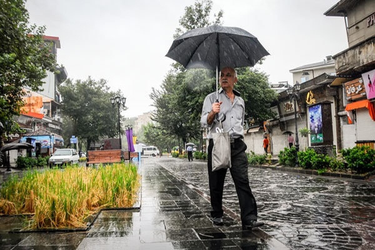 بارش باران در ۱۱ استان/ گرم‌ترین و سردترین استان‌ها کدامند؟