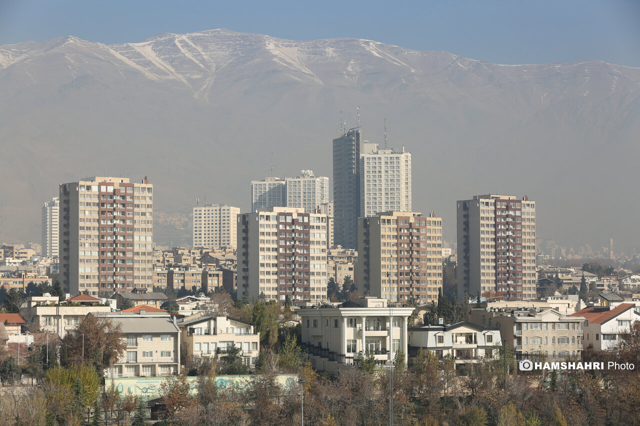 - غبار روی کوه‌های تهران مه است یا آلودگی هوا؟/ فقط این منطقه غربی تهران هوای پاک دارد