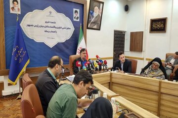 کسبوکارهای دانشبنیان را نباید تعطیل کرد، باید به جریانهای انقلابی، بسیج دانشجویی و مانند آنها فرصت رقابت داد