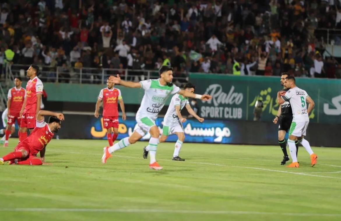 4 پرده از ناکامیهای پرسپولیس مقابل گربهسیاه 4