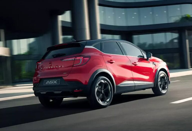 رنو در لباس مبدل ژاپنیها/ عکس 2 رنو در لباس مبدل ژاپنیها/ عکس