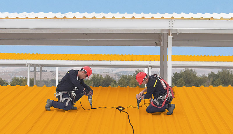 پایداری و عایق بندی؛ مزایای ساندویچ پنل سقفی