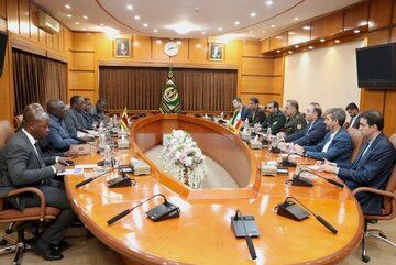 وزیر دفاع ایران با کدام مقام نظامی خارجی دیدار کرد؟ + جزئیات