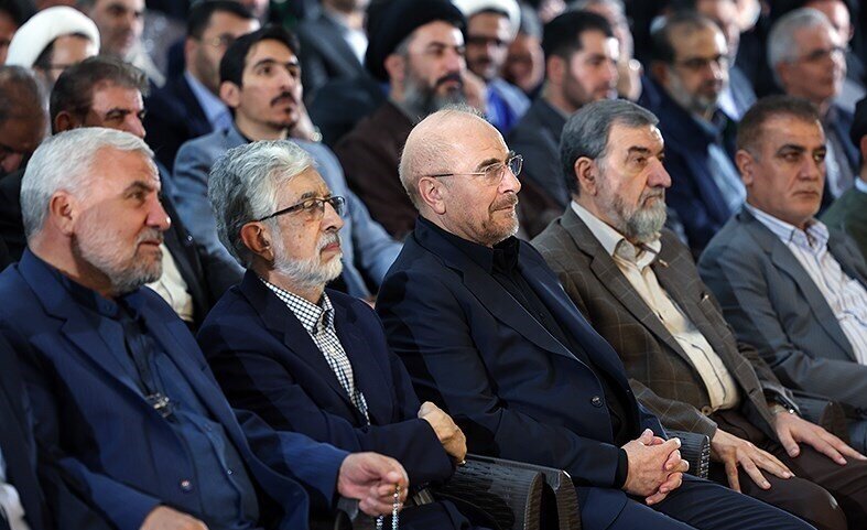 پشت پرده حضور محسن رضایی در جلسات شریان و فاصله گرفتن از قالیباف /دوستانِ قالیباف هم مخالف ریاستش بر مجلس هستند