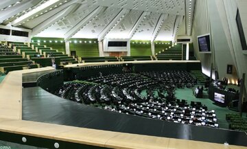 اعلام زمان برگزاری اولین جلسه فراکسیون انقلاب اسلامی مجلس دوازدهم