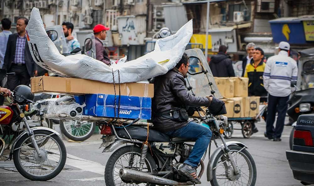 پیاده راه در تهران شبیه شوخی است/ طرح موتورگیری در خیابان فایده ندارد؛ موتور سیکلتها در کشور پلاک دارند اما هویت ندارند