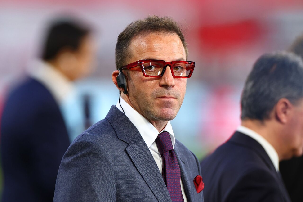 عکس | عینک متفاوت الکس دلپیرو به سبک فابیو کاپلو