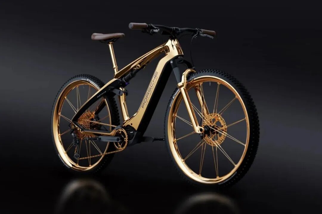 این دوچرخه یک هدیه ویژه به‌همراه دارد: آیفون ۱۶ رایگان!