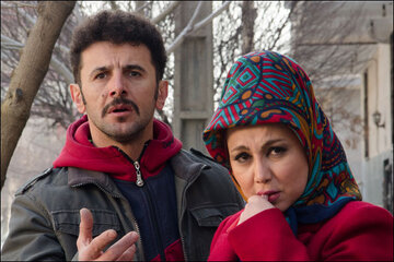 عکس | چهره متفاوت بهنوش بختیاری و امین حیایی در اتاق گریم