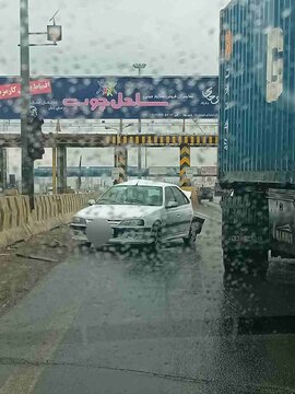 تصادف زنجیره‌ای در آزادراه تهران _ تبریز