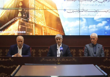 وزیر ورزش خطاب به تاج:کرامت بانوان زیر سؤال رفته،رسیدگی کنید وزیر ورزش خطاب به تاج:کرامت بانوان زیر سؤال رفته،رسیدگی کنید