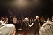 حضور مسعود کیمیایی در اجرای نمایش «مرگ با طعم نسکافه»