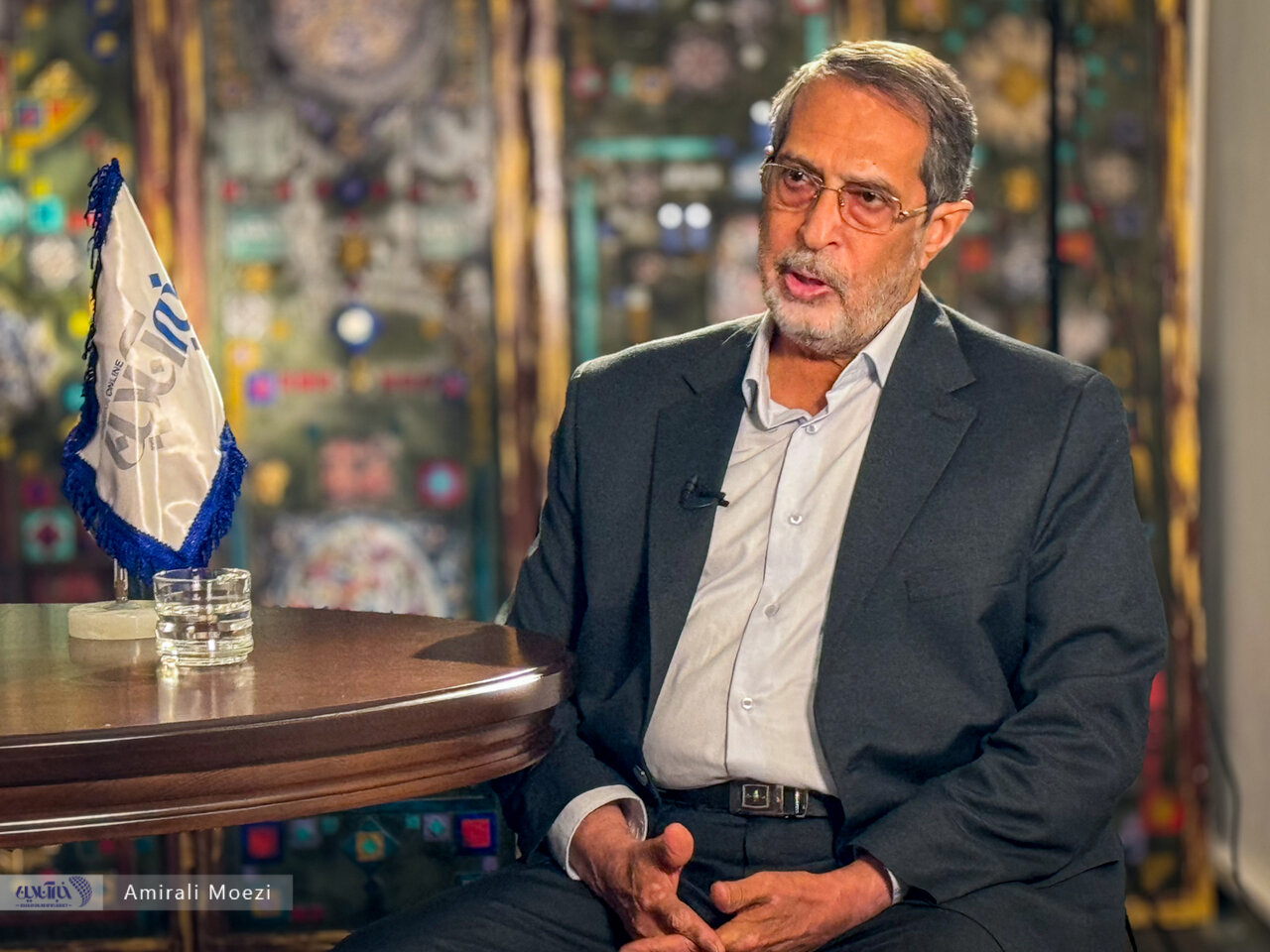 پورمحمدی: گفتند شما بخورید و بخوابید، لیست شانا رأی میآورد /شنیدم ۴، ۵ نفر در دولت تصمیم نهایی را میگیرند /رائفیپور بیکار است، قالیباف زرنگ!