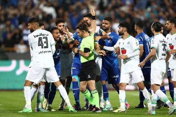 دردسر بزرگ رضایی پس از درگیری با حامدیفر! دردسر بزرگ رضایی پس از درگیری با حامدیفر!