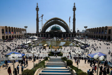 ناشران نقره داغ شدهاند؛ به نمایشگاه کتاب تهمت نزنید! ناشران نقره داغ شدهاند؛ به نمایشگاه کتاب تهمت نزنید!