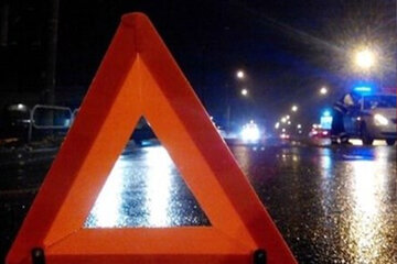 عکس | راننده L90 خیابان ولیعصر را بهم ریخت؛ شکستن محور چرخ بعد از اقدام غیرقانونی!