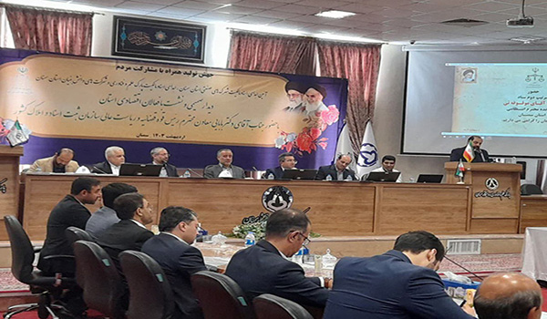 استان سمنان جزء سه استان برتر کشور با آمار تثبیت بیشاز ۷۰ درصد اراضی کشاورزی قرار دارد