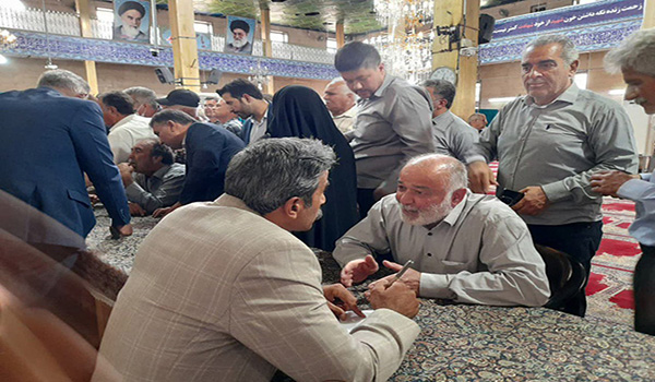 استان سمنان جزء سه استان برتر کشور با آمار تثبیت بیشاز ۷۰ درصد اراضی کشاورزی قرار دارد