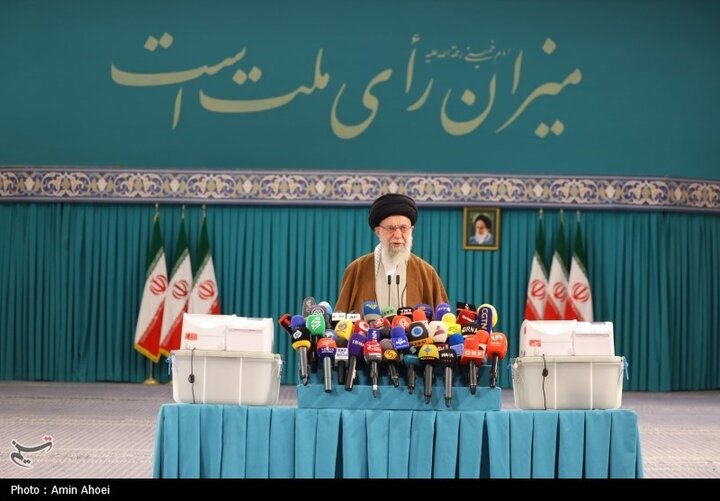 حضور رهبر انقلاب در دور دوم انتخابات مجلس شورای اسلامی