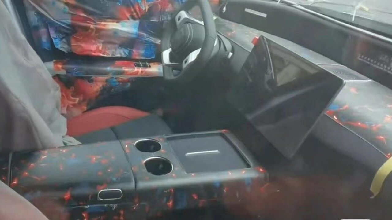 دستپخت ۳ میلیاردی طراح ایرانی /عکس 4 دستپخت ۳ میلیاردی طراح ایرانی /عکس