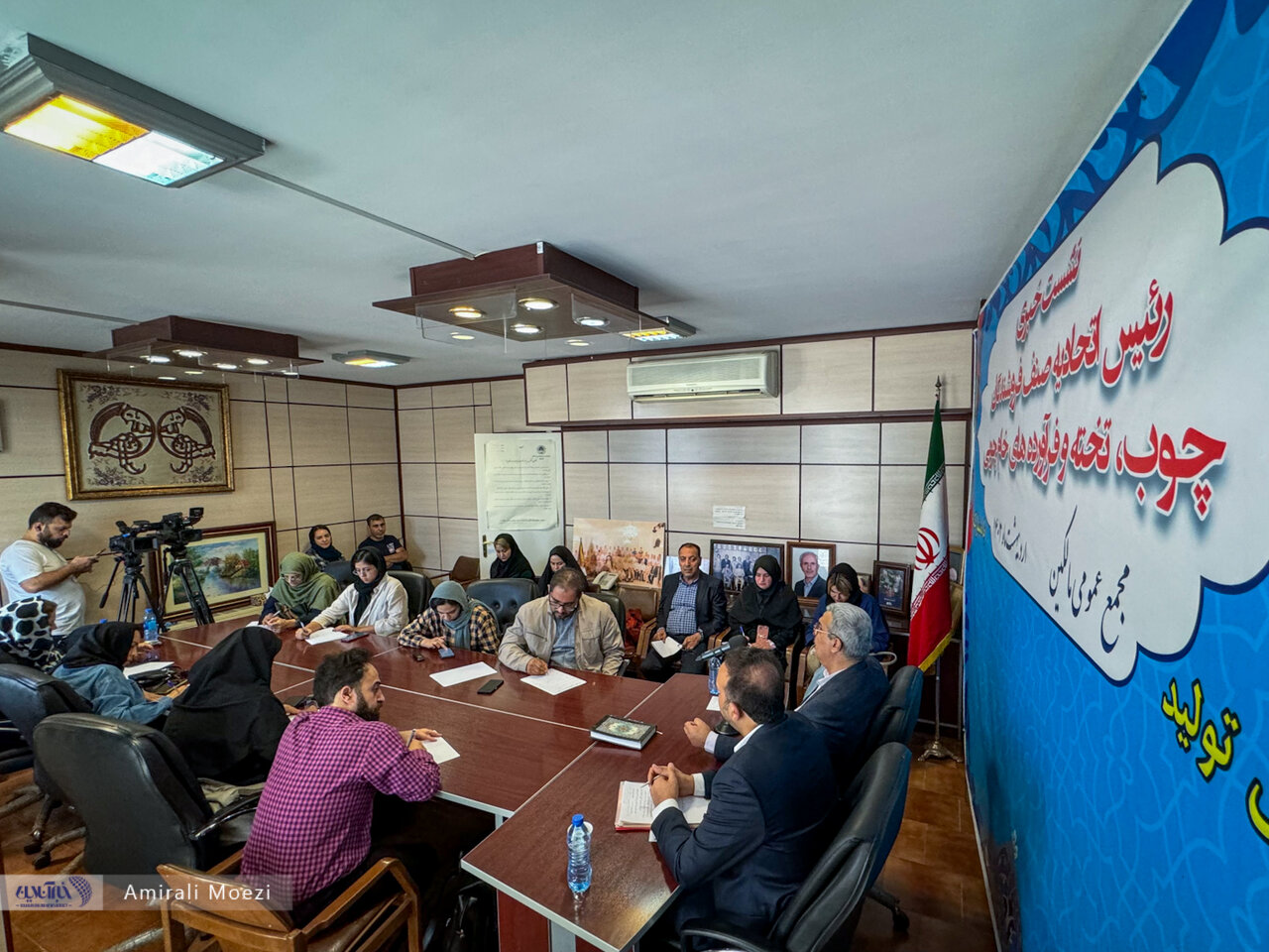 توضیح رییس اتحادیه فروشندگان چوب و تخته درباره برگزاری انتخابات مجمع مالکین/ هادیزاده: میخواهیم تماس رو در رو با اعضا داشته باشیم 1 توضیح رییس اتحادیه فروشندگان چوب و تخته درباره برگزاری انتخابات مجمع مالکین/ هادیزاده: میخواهیم تماس رو در رو با اعضا داشته باشیم