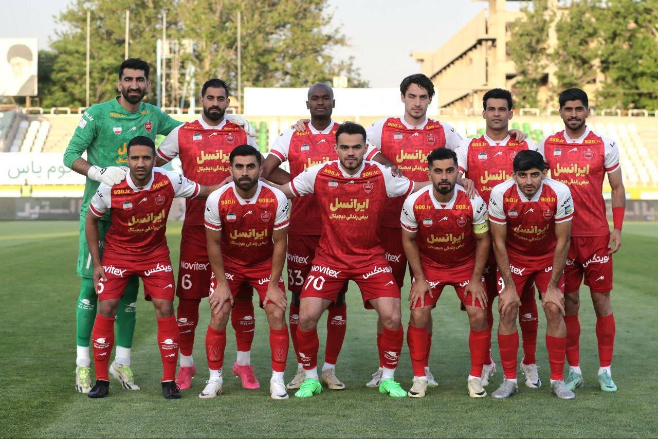 جنگ قهرمانی بین استقلال و پرسپولیس؛ کدام تیم جام را بالای سر می‌برد؟