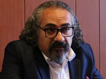 حکمرانی در راستهی رویافروشها