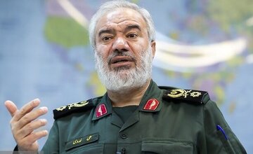 جانشین فرمانده کل سپاه: باید با روال تهاجمی مقابل رژیم صهیونیستی بایستیم / باید با دستور رهبرانقلاب عمل کنیم