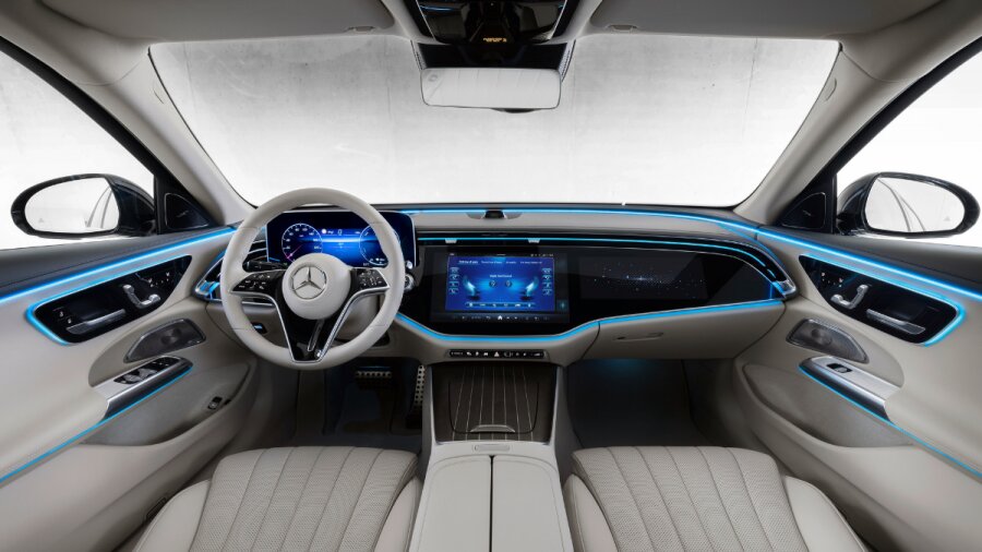 هوشمندترین خودروهای تاریخ که هوش از سر میپرانند! 3